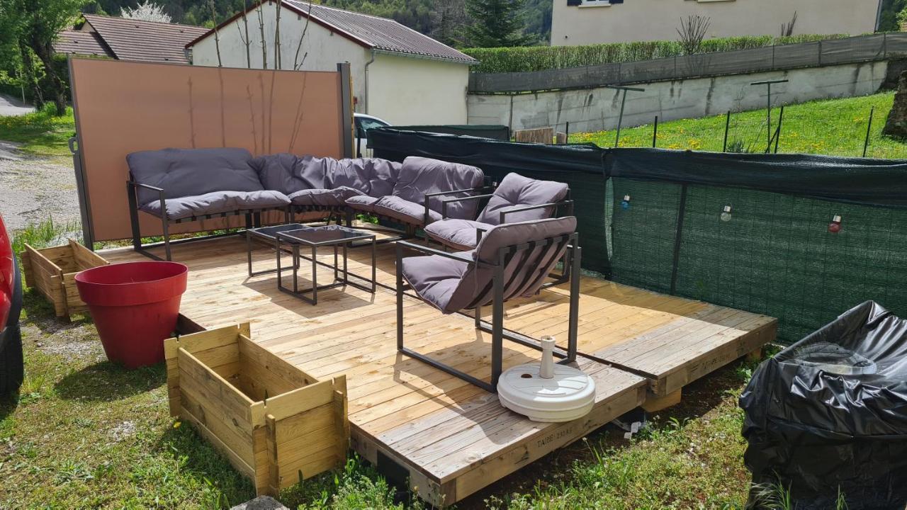 Appartement Au Coeur Du Haut-Jura Villard-Saint-Sauveur Екстериор снимка